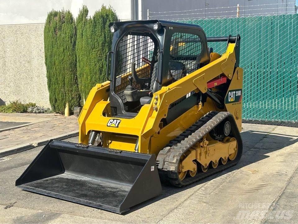 CAT 259 D 滑移轉向裝載機