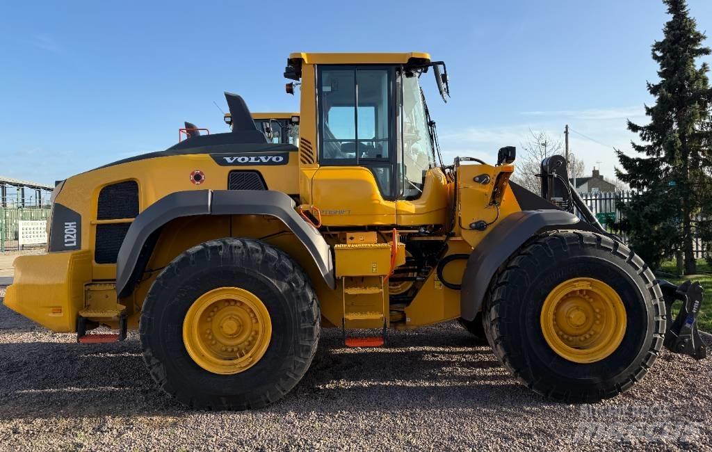 Volvo L 120 H 輪胎式裝載機