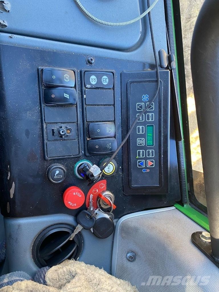 John Deere 1010 E 集運機