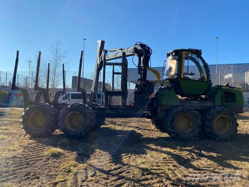 John Deere 1010 E 集運機