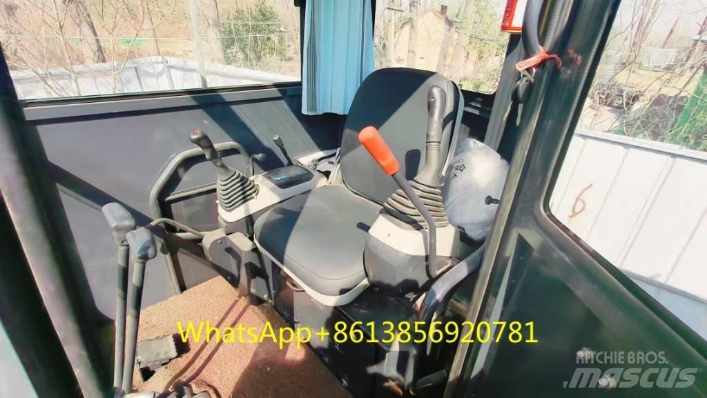 Komatsu PC 35 小型挖土機/掘鑿機<7t(小型挖掘機)