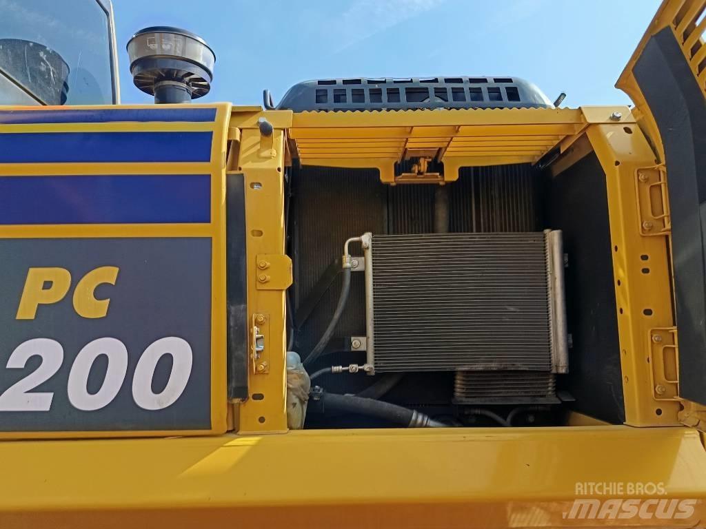 Komatsu PC200 中型挖土機/掘鑿機/挖掘機 7t-12t