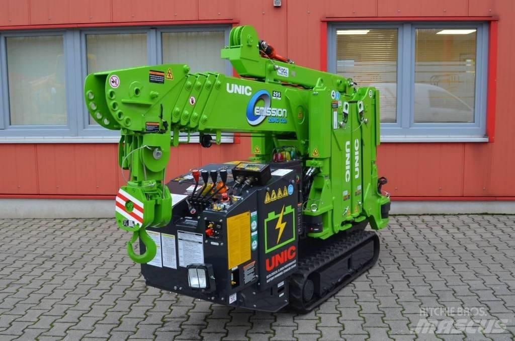 Unic ECO URW-295 履帶式起重機