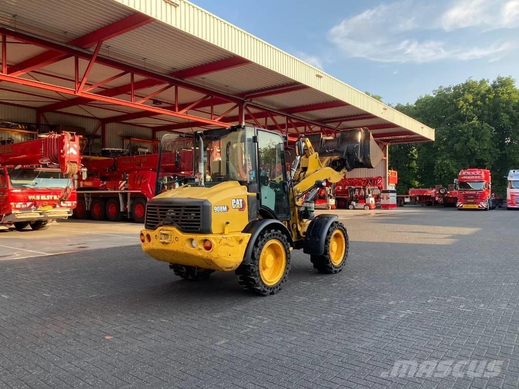 CAT 908M 輪胎式裝載機