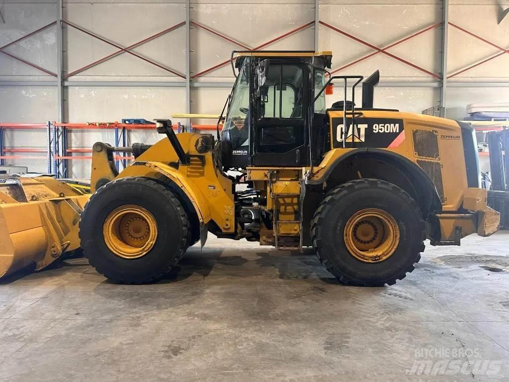CAT 950M 輪胎式裝載機
