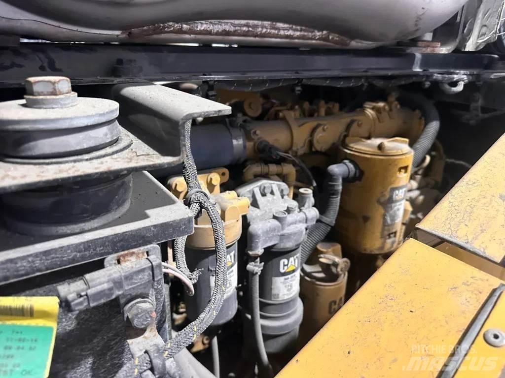 CAT 950M 輪胎式裝載機