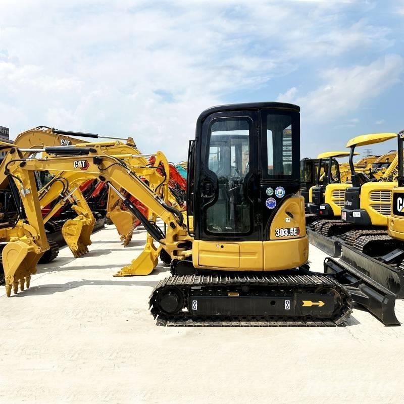 CAT 303.5 E 小型挖土機/掘鑿機<7t(小型挖掘機)