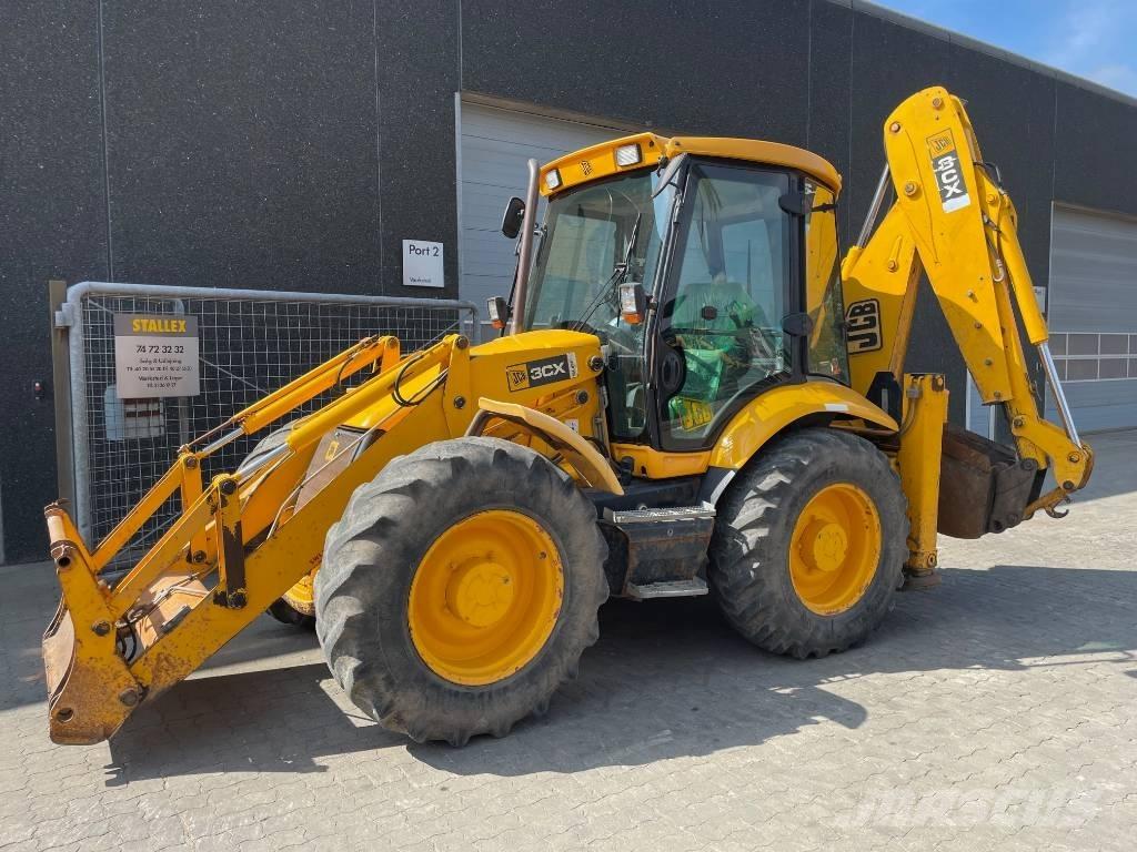 JCB 3CX 反鏟裝載機