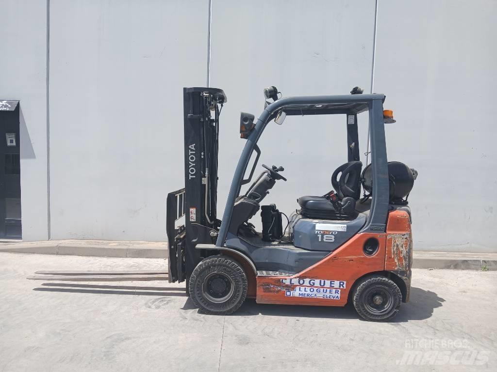 Toyota D02-8FG18 液化石油氣LPG卡車