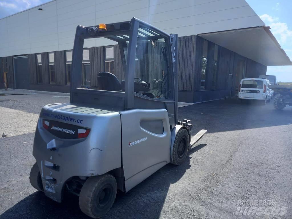 Jungheinrich EFG 540 電動堆高機