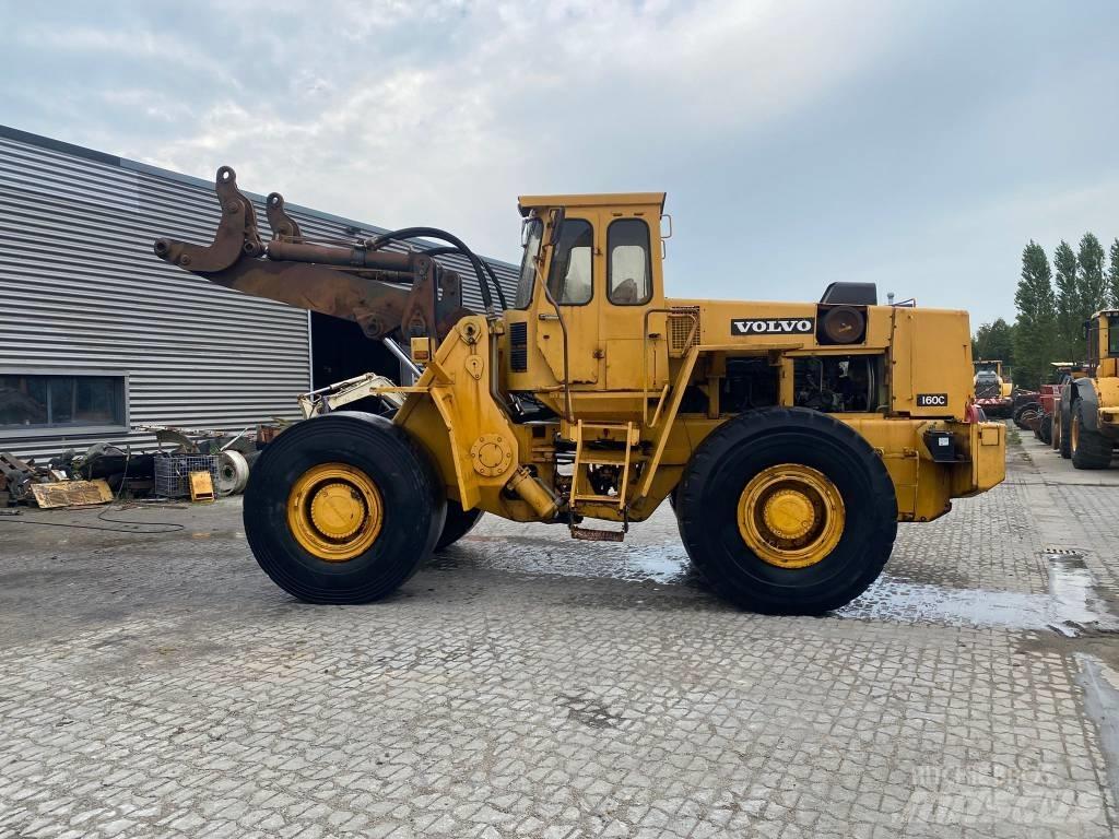 Volvo BM 4600 輪胎式裝載機