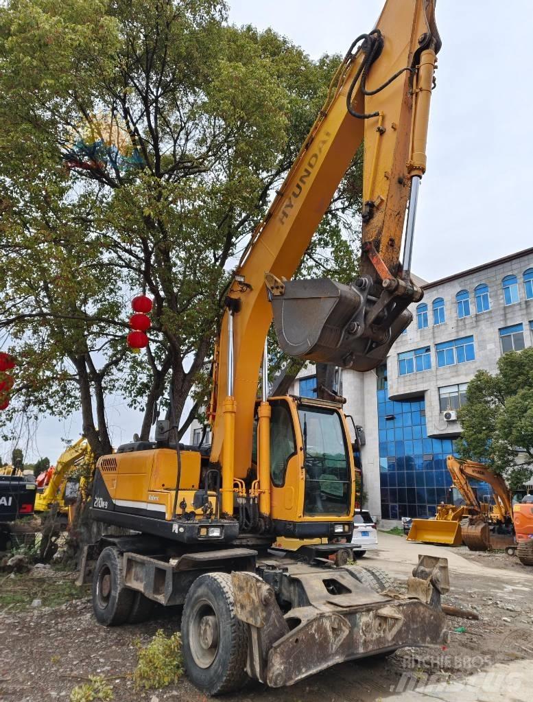 Hyundai R210W-9 旋轉式挖土機/掘鑿機/挖掘機