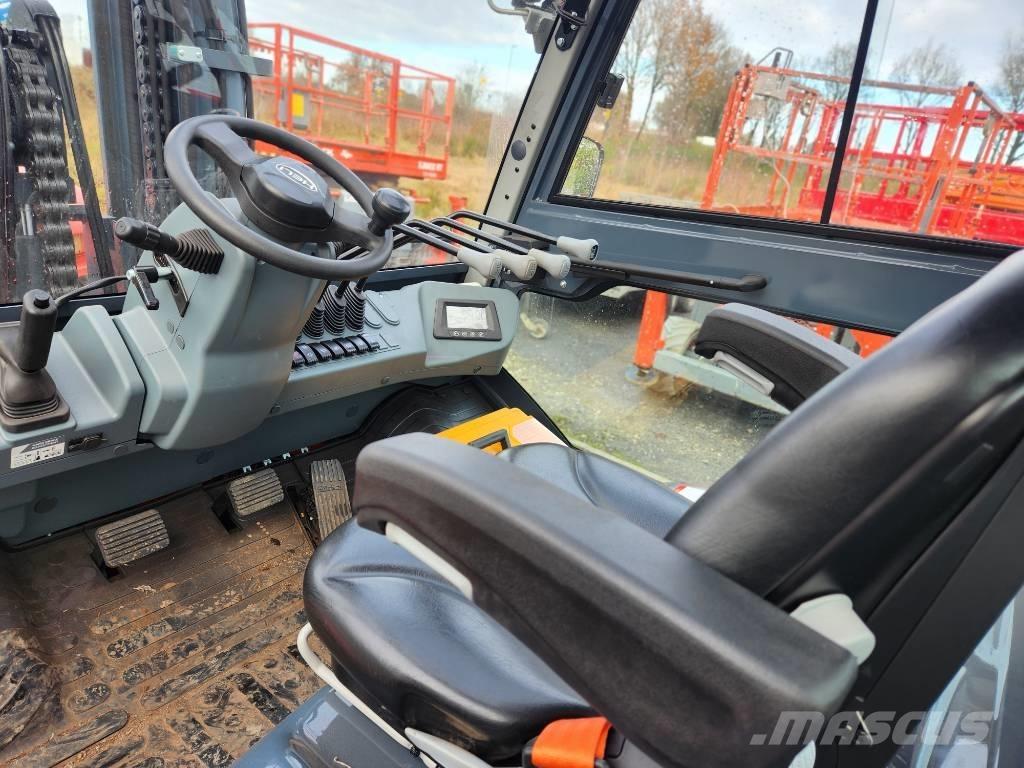 Heli CPCD 100 CU1G3 柴油卡車