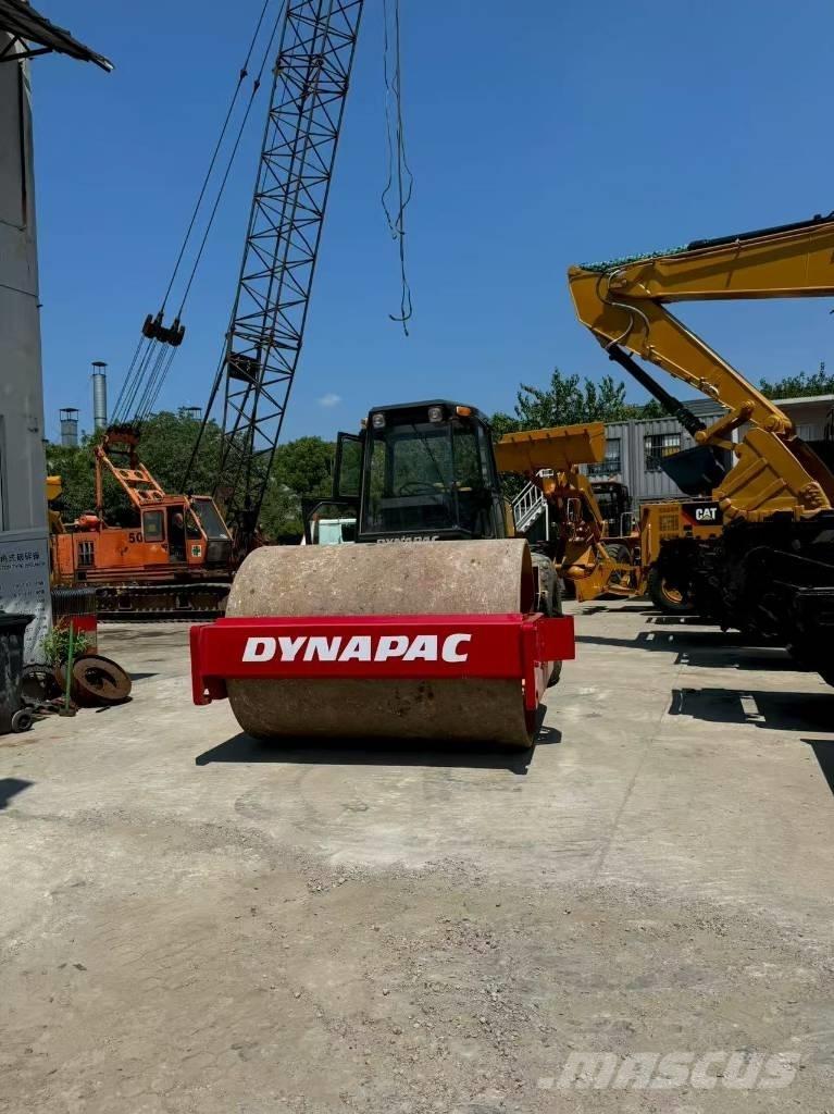 Dynapac CA 30 D 單輪滾壓機