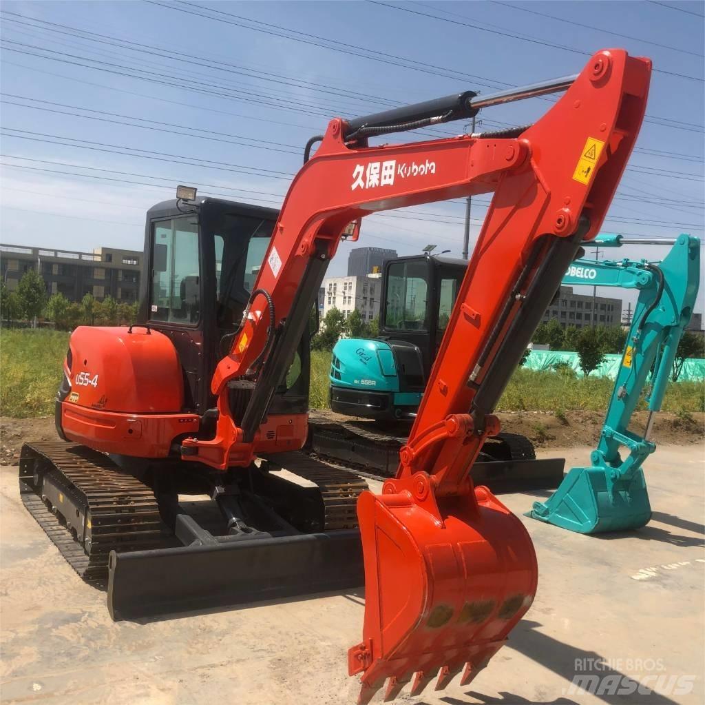 Kubota U 55 小型挖土機/掘鑿機<7t(小型挖掘機)