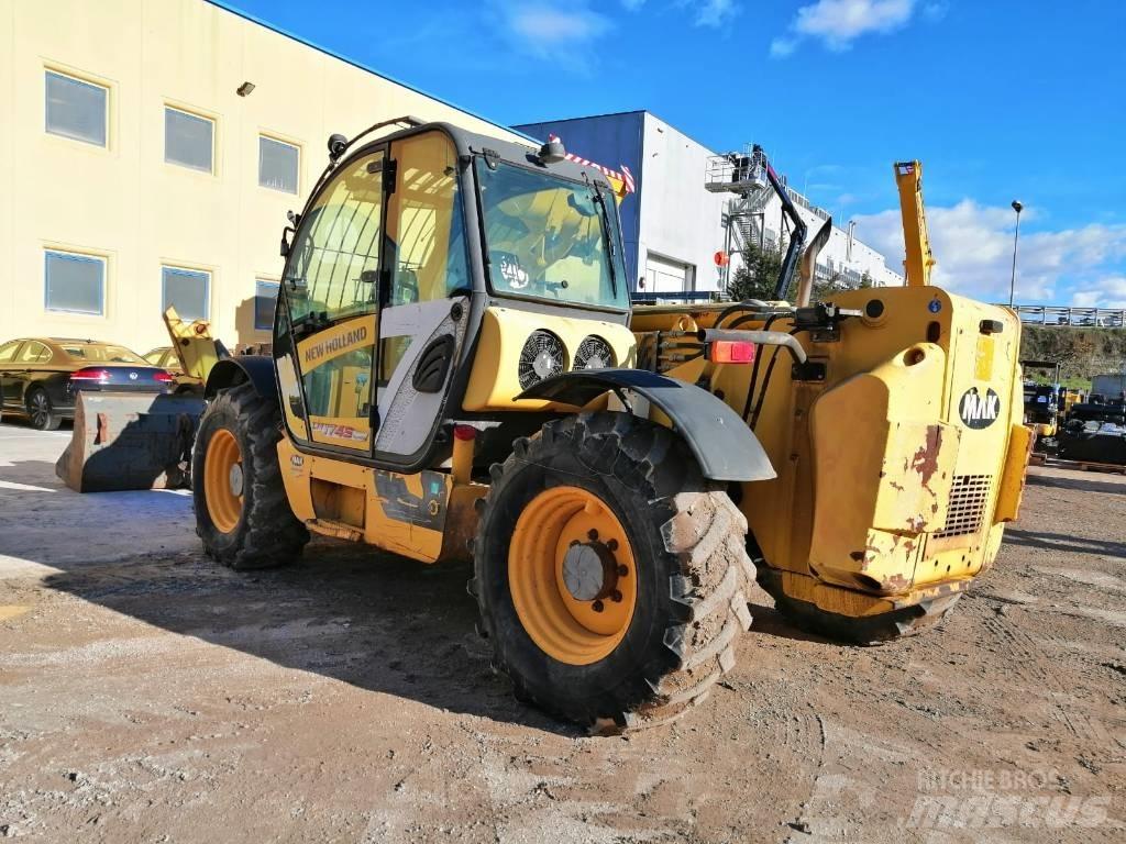 New Holland LM1740 A 伸縮臂操作車