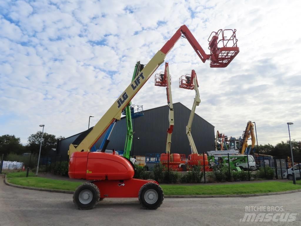 JLG 660 SJ 伸縮臂高空作業車