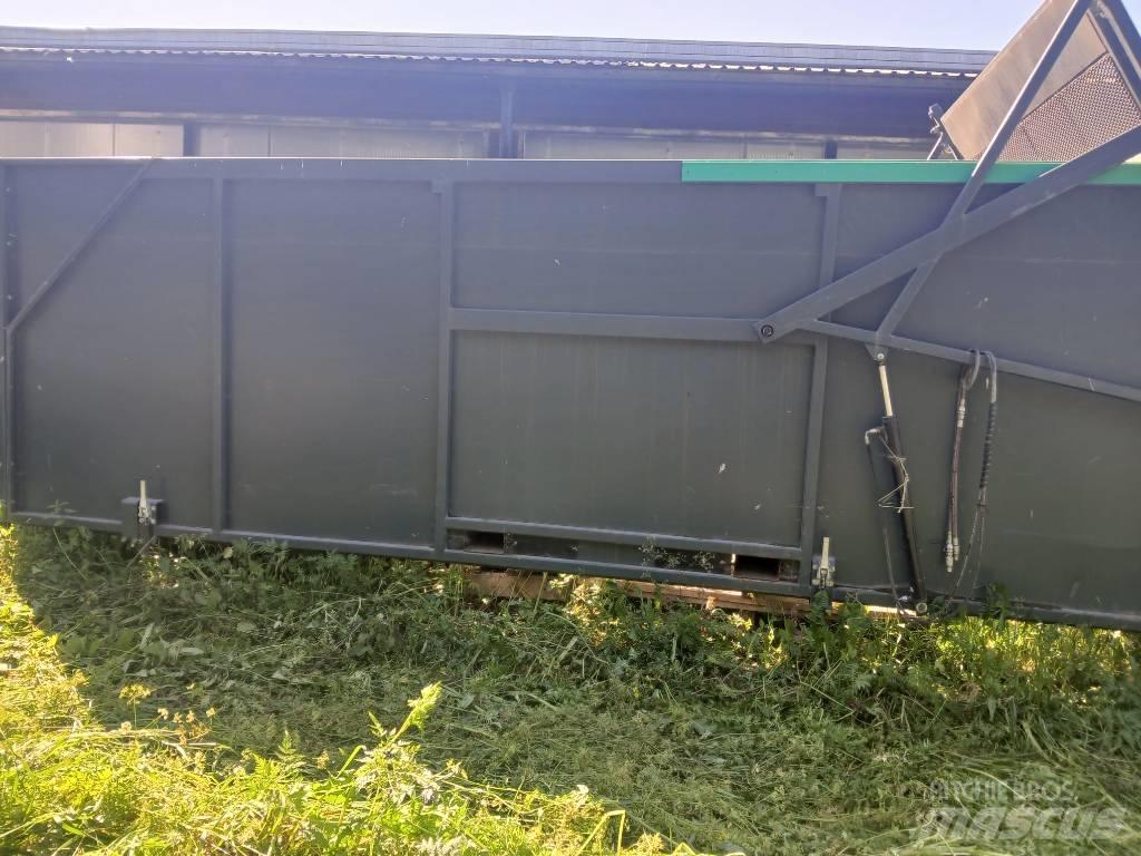ERT Rehulaidat 青飼料搬運車