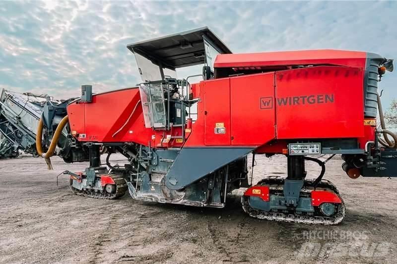 Wirtgen W220 其他貨車