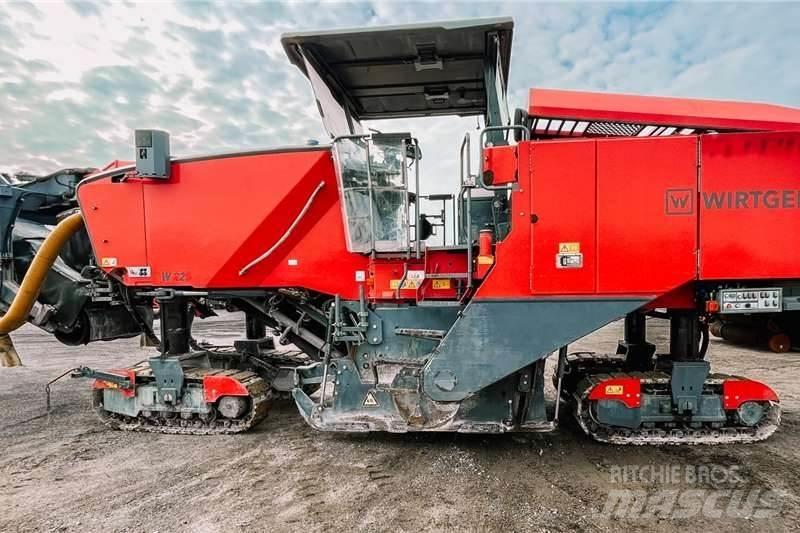Wirtgen W220 其他貨車