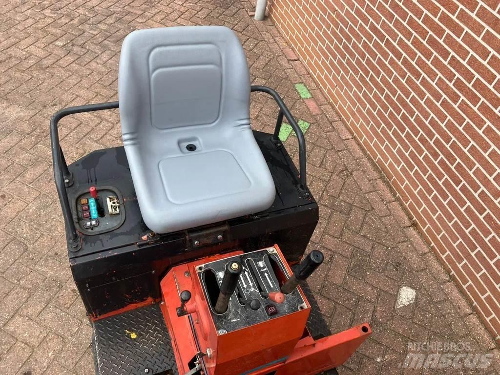 Kubota KC100H 履帶式傾卸車/翻斗車