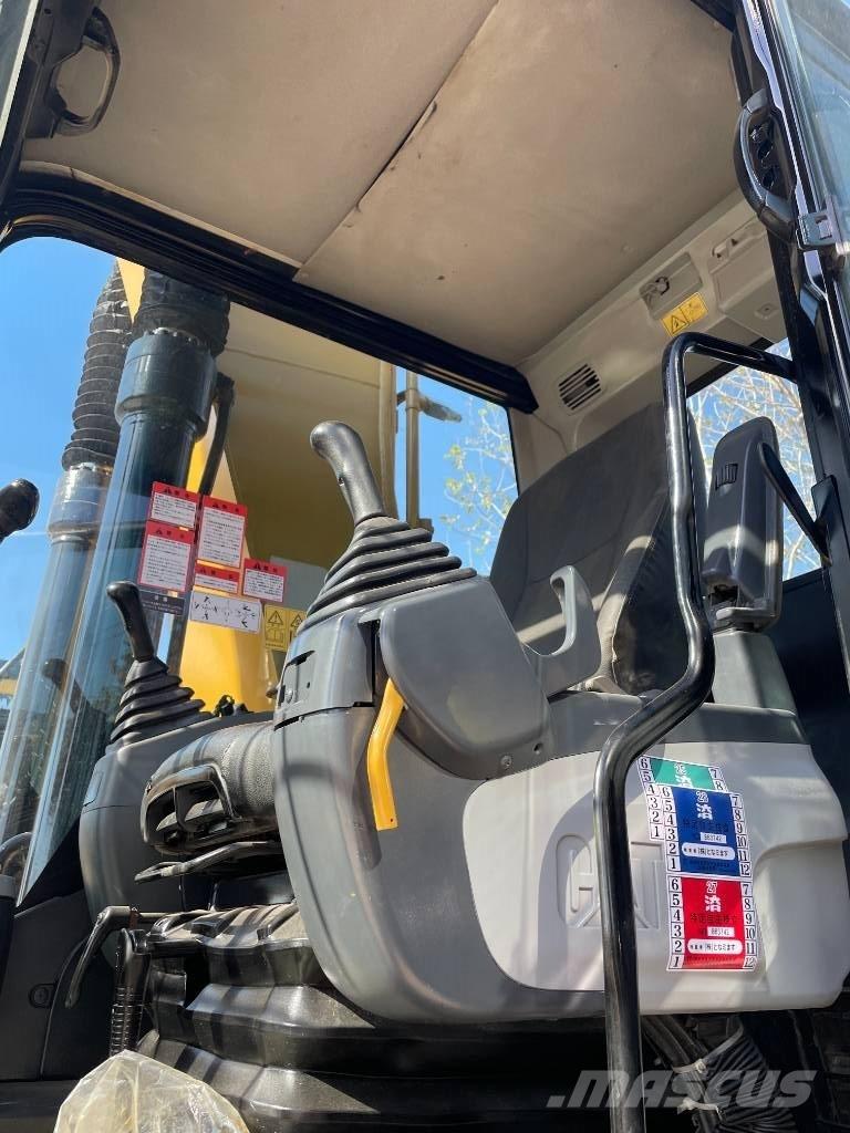 CAT 323D2 履帶式 挖土機/掘鑿機/挖掘機