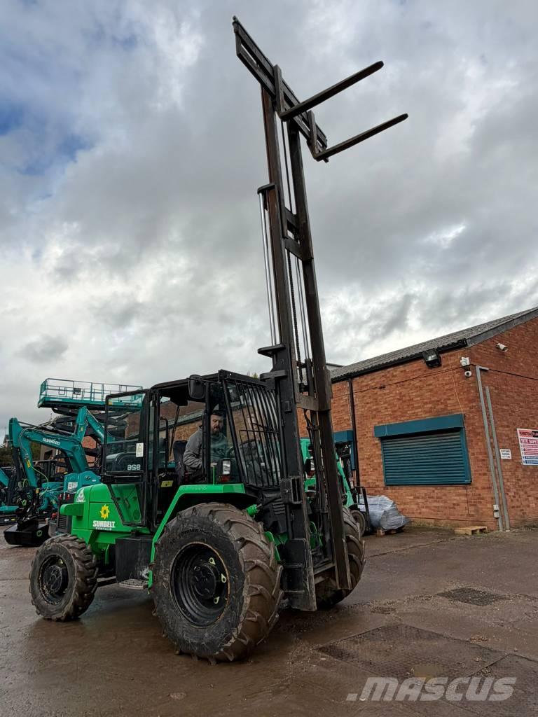 JCB 926 柴油卡車