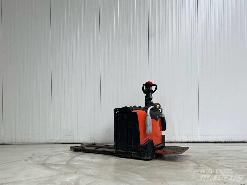 BT LPE250 平台型低架升降機