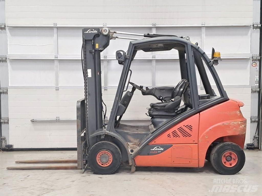 Linde H25D-02 柴油卡車