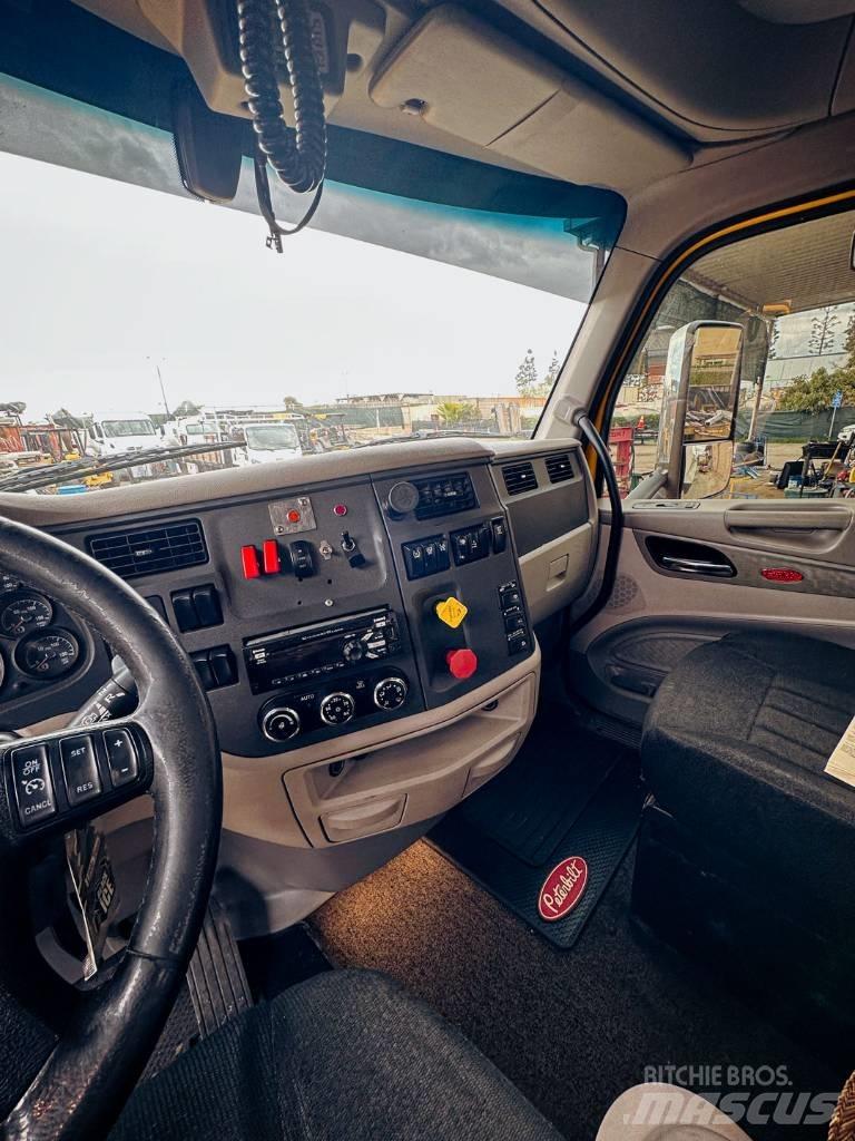 Peterbilt 579 傾卸式卡車