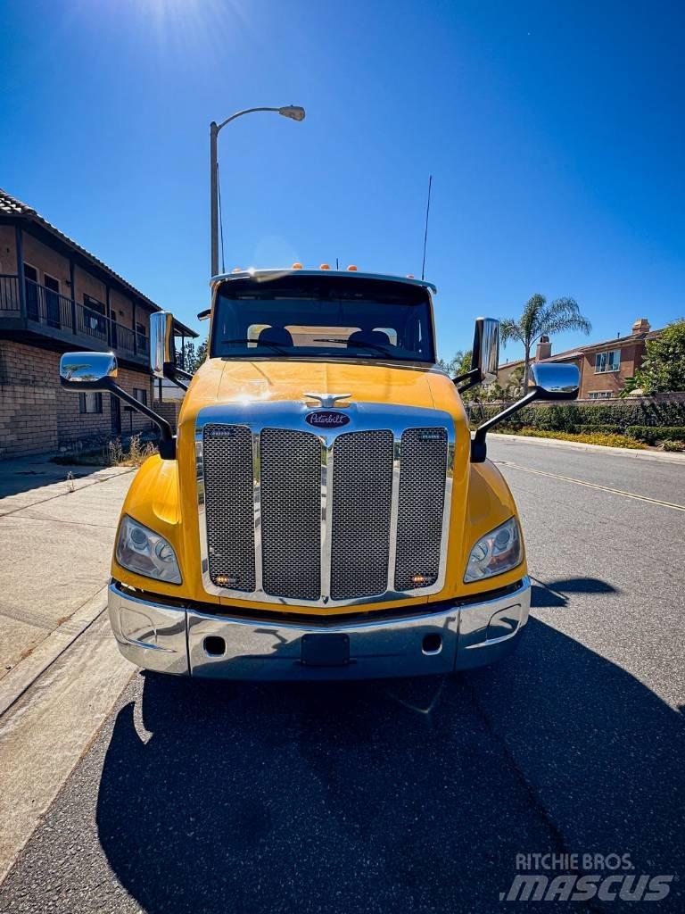 Peterbilt 579 傾卸式卡車