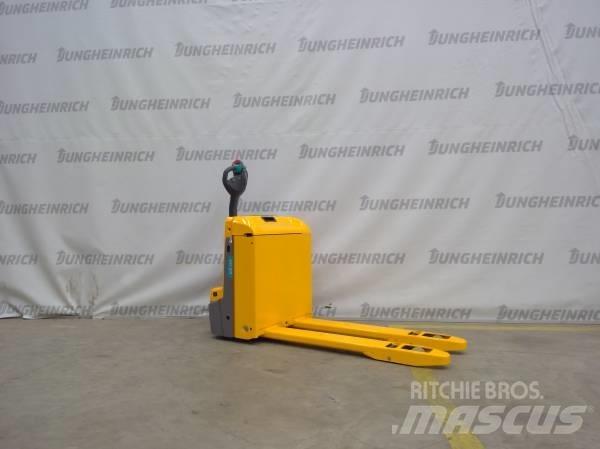 Jungheinrich EJE 114 低架升降機