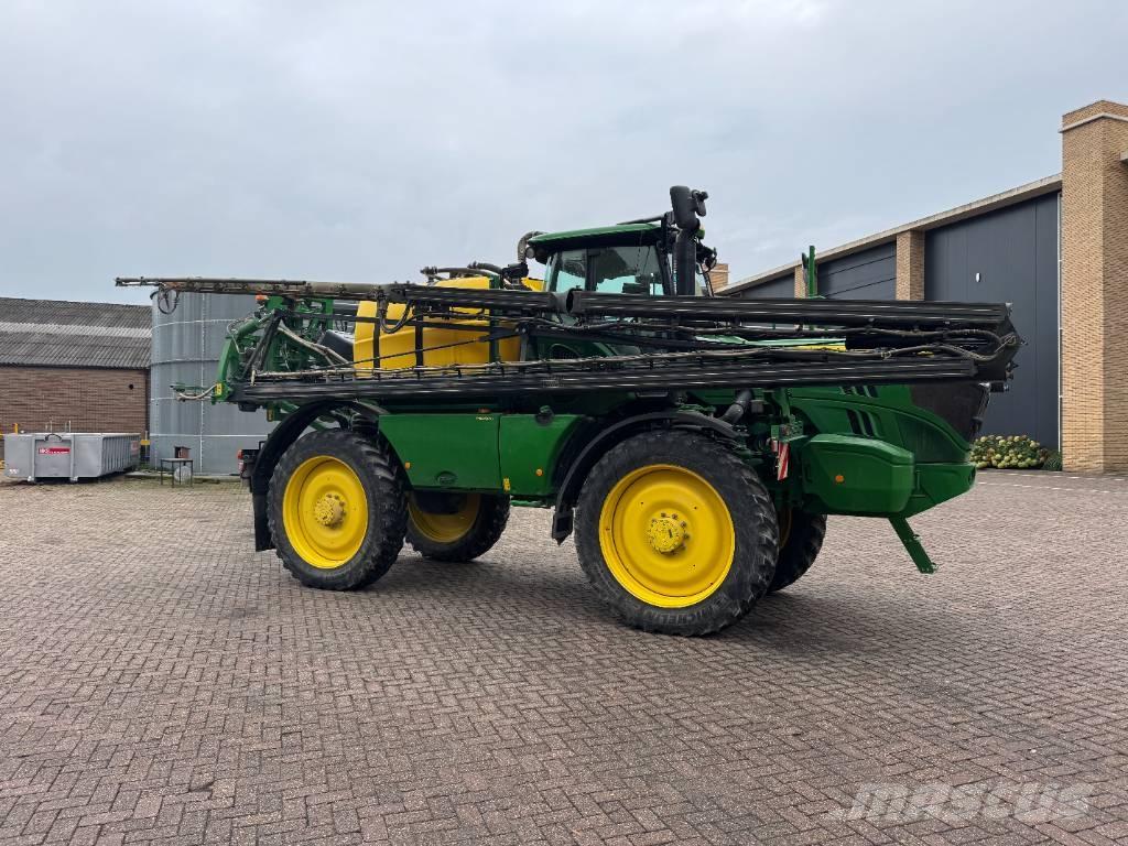 John Deere R4050i 自走式噴霧機