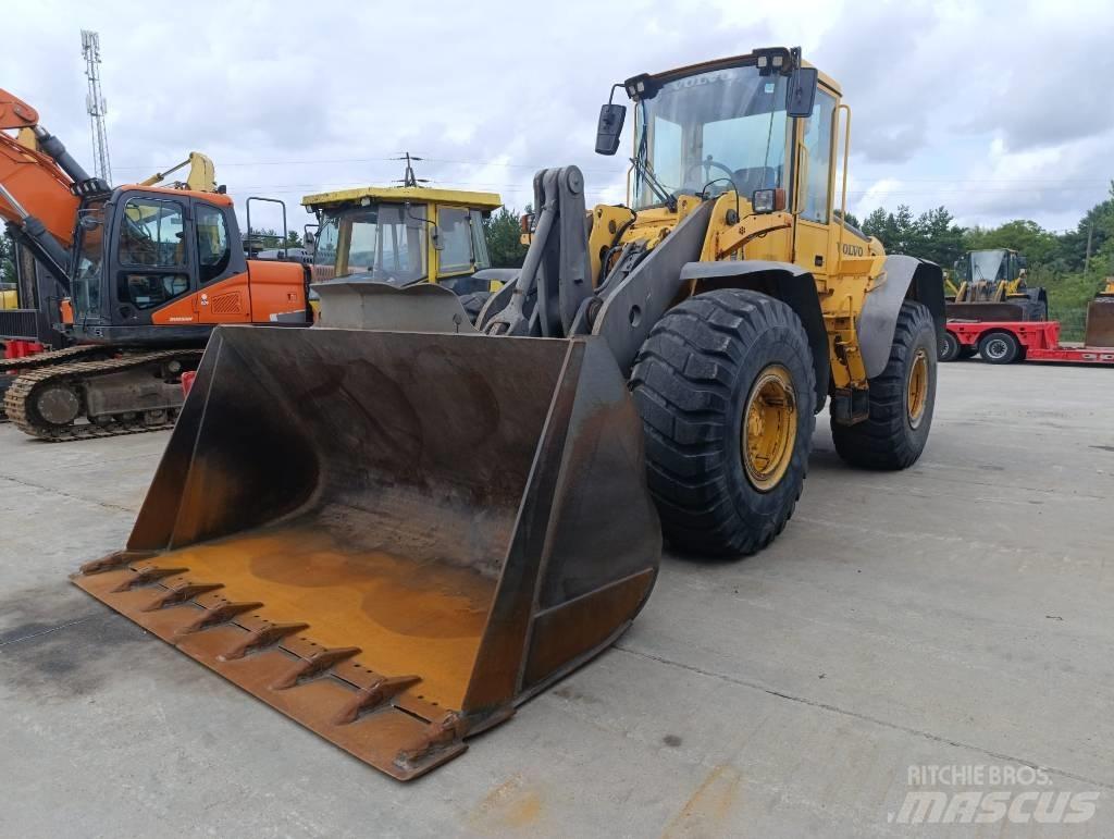 Volvo L 110 E 輪胎式裝載機