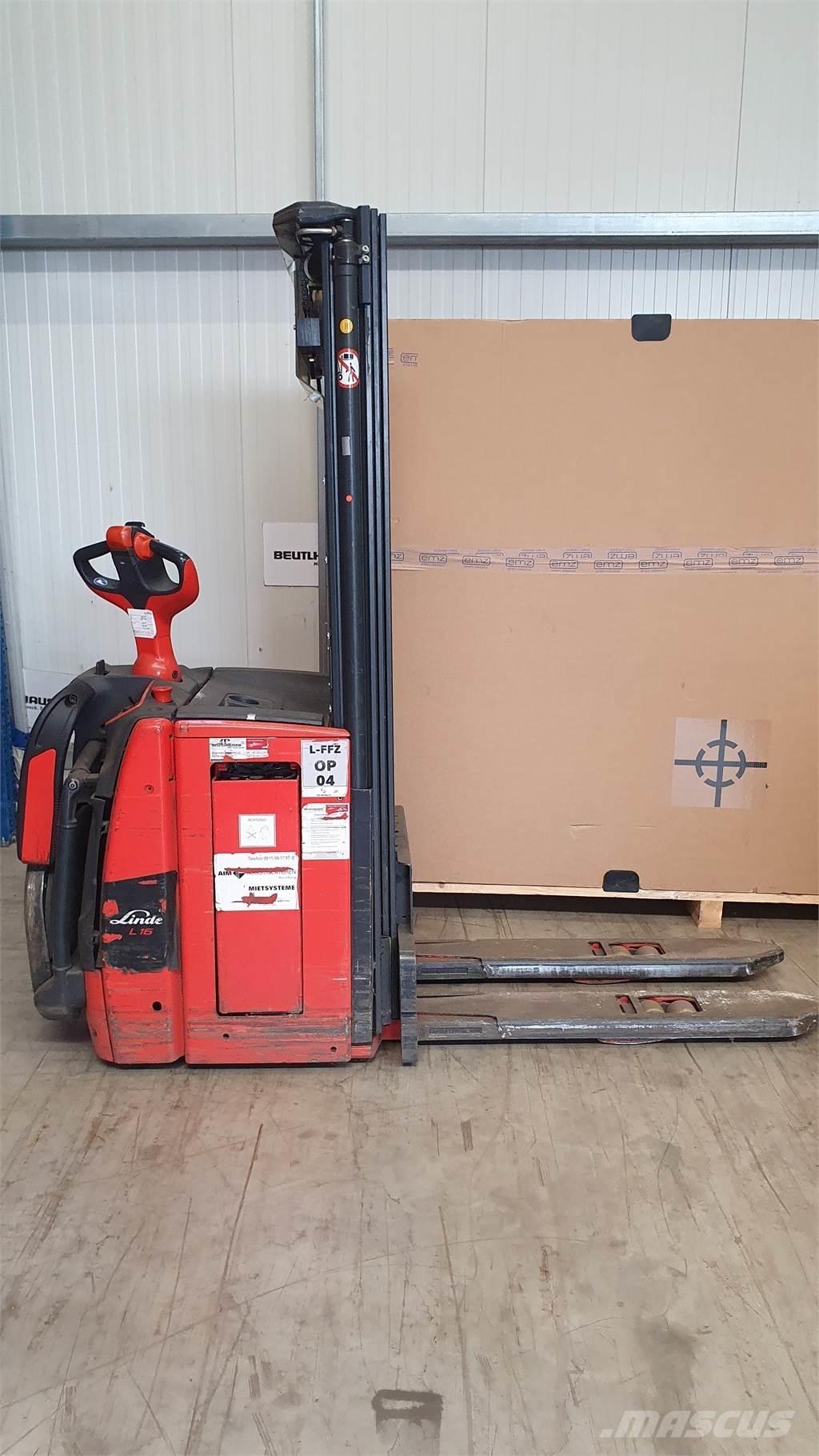 Linde L16AP 行走控制式堆積機