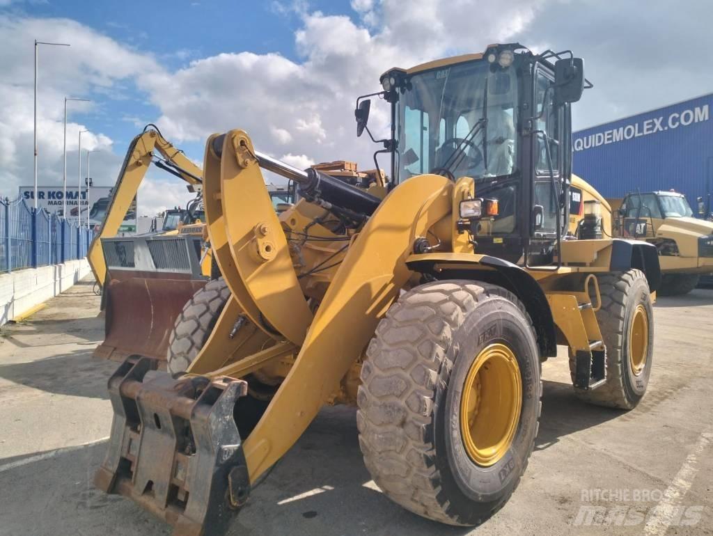 CAT 938 M 輪胎式裝載機