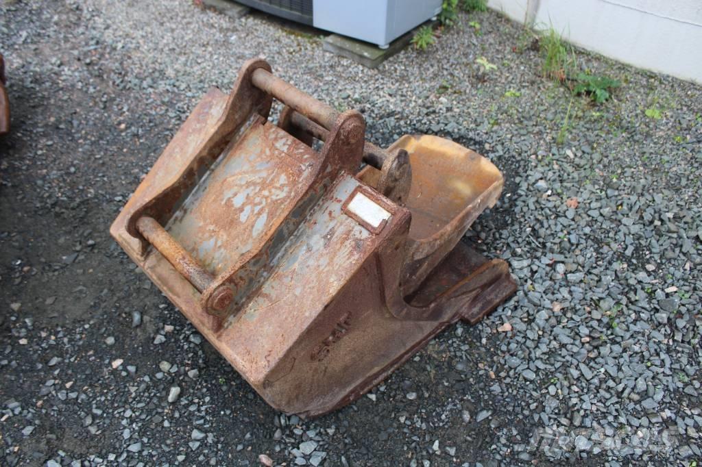 Takeuchi TB 153 FR 小型挖土機/掘鑿機<7t(小型挖掘機)