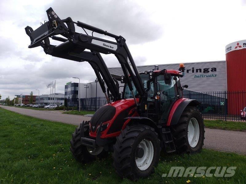 Valtra A 114 HT4 曳引機