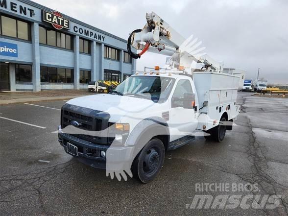 Altec AT37G 卡車裝載高空作業車