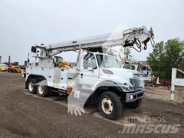 Altec D3060BTR 卡車裝載高空作業車