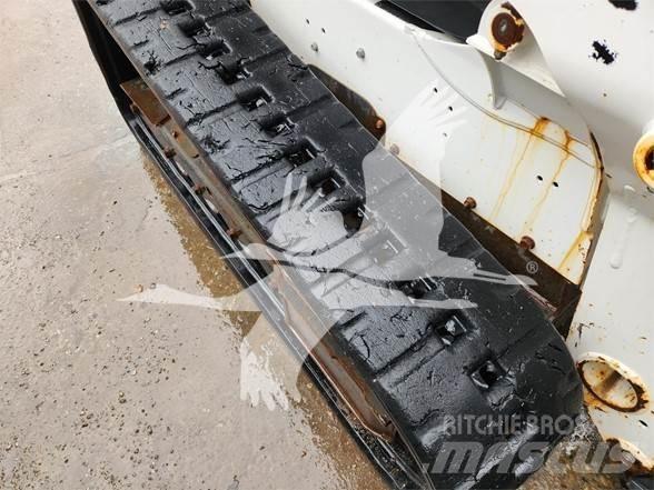 Bobcat T590 滑移轉向裝載機