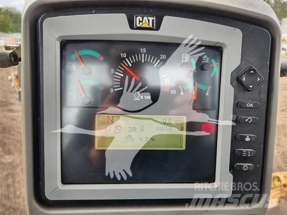 CAT 12M3 AWD 平土機