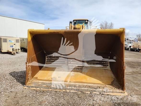 CAT 988H 輪胎式裝載機
