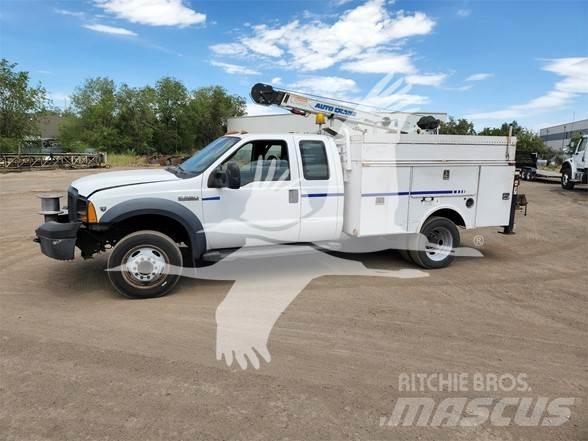 Ford F550 XL 其他