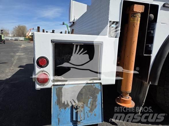 Peterbilt 337 其他