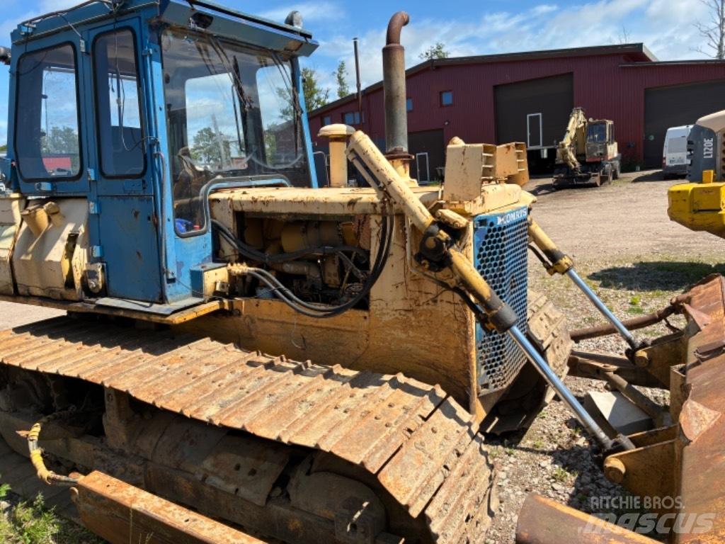 Komatsu D 41 P-3 履帶推土機