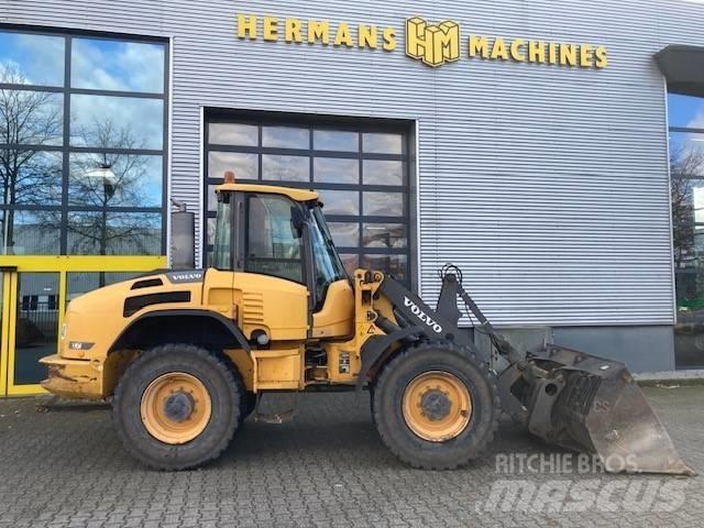 Volvo L 45 F 輪胎式裝載機