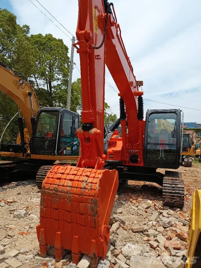 Hitachi ZX 135 履帶式 挖土機/掘鑿機/挖掘機