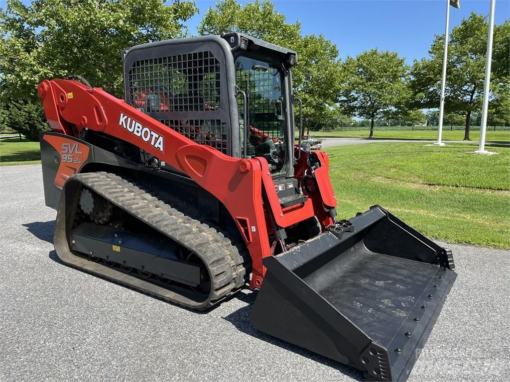 Kubota SVL 95-2 S 滑移轉向裝載機