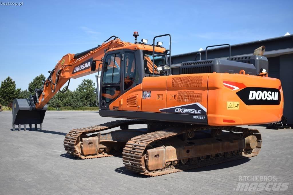 Doosan DX 255 LC-7 履帶式 挖土機/掘鑿機/挖掘機